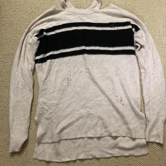 Oatmeal and black sweater - Picture 1 of 2